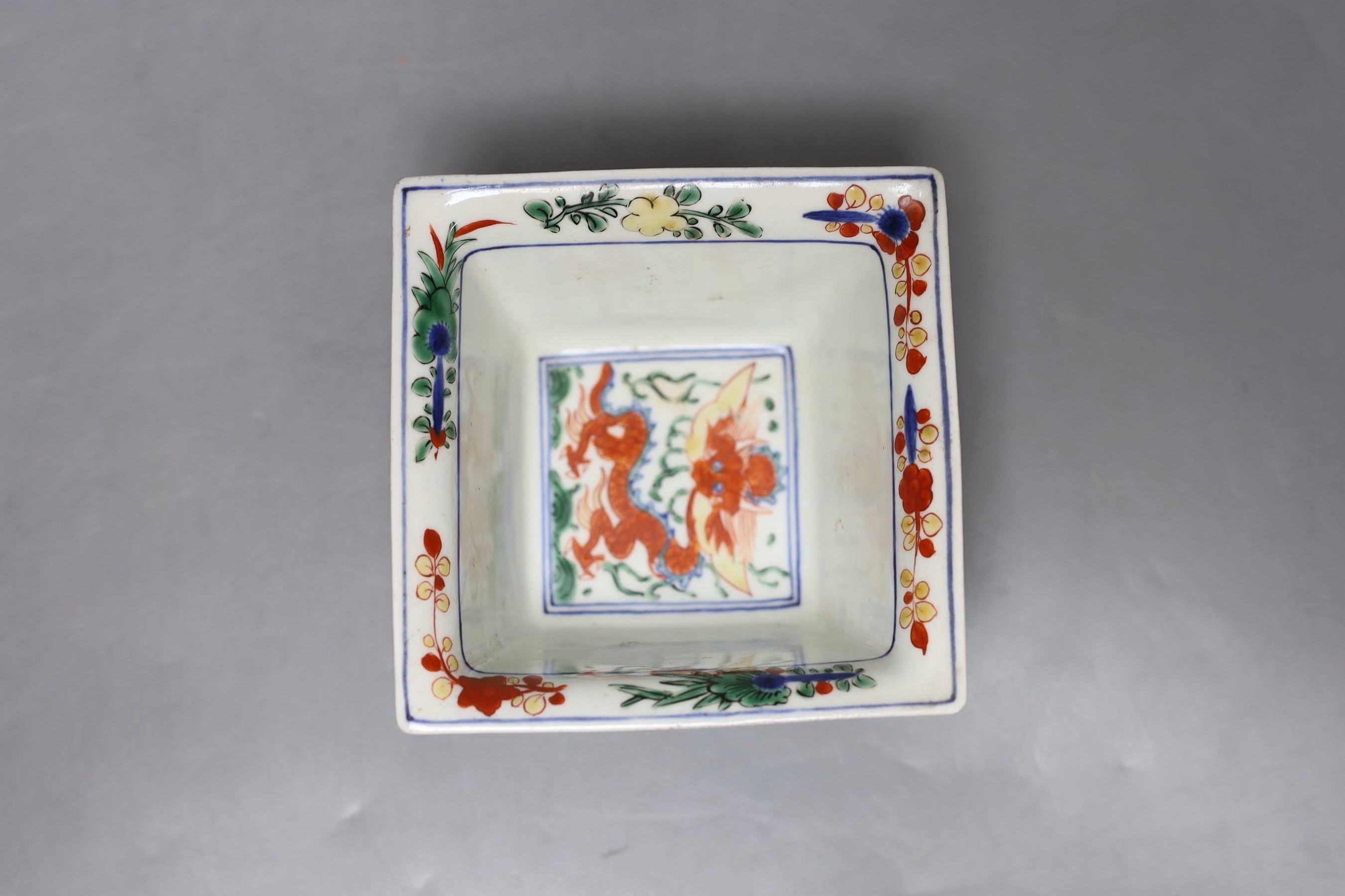 A Chinese wucai square bowl, 12cm wide